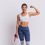 femme qui pratique le sport après un lipofilling mammaire